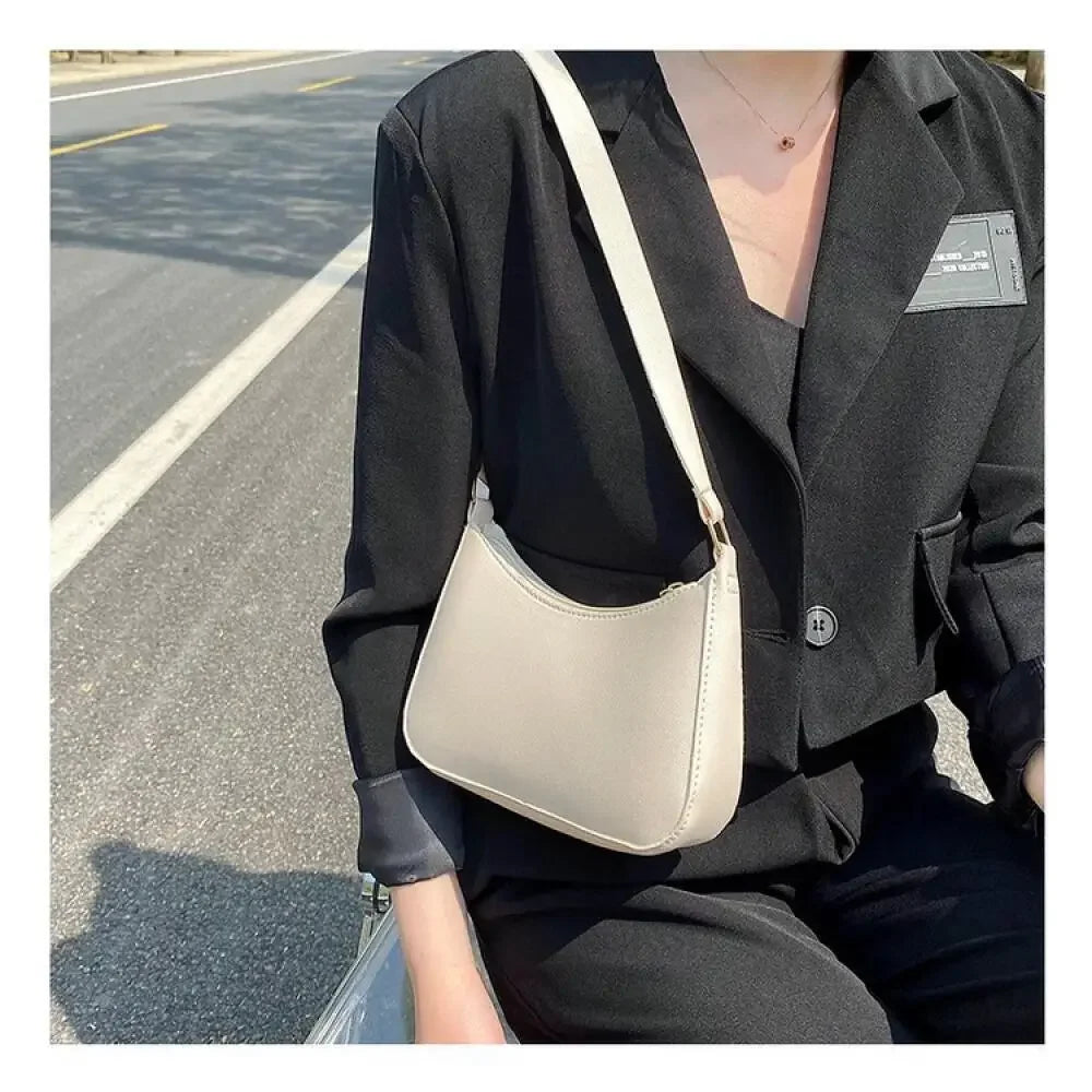 PU New Ladies Fashion Handbag Retro Pure Color Macaron Small Square Bag Hundreds of Shoulder Bags Casual Women's Bags