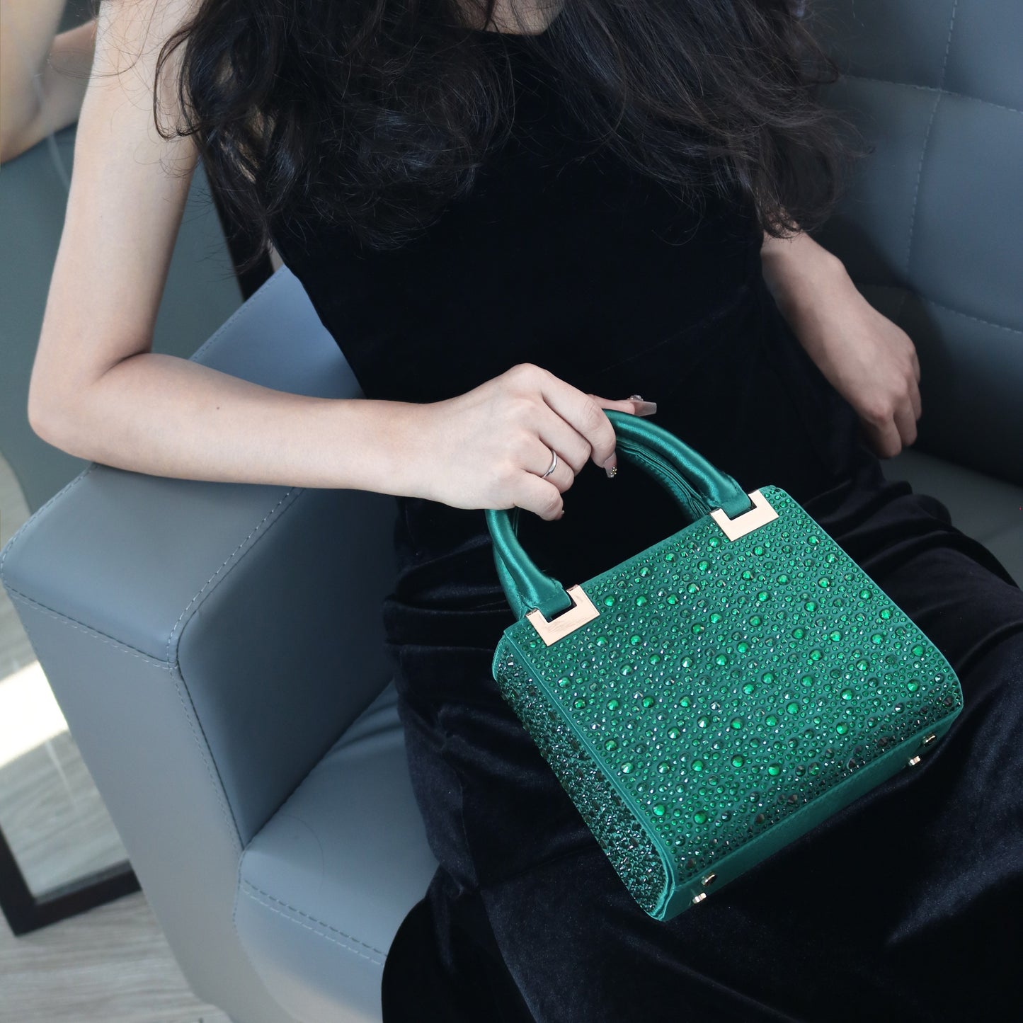 [Trending] Elegant Rhinestone Square Evening Clutch - Perfect for Weddings, Proms & Formal Events - Magenta with Polyester Lining