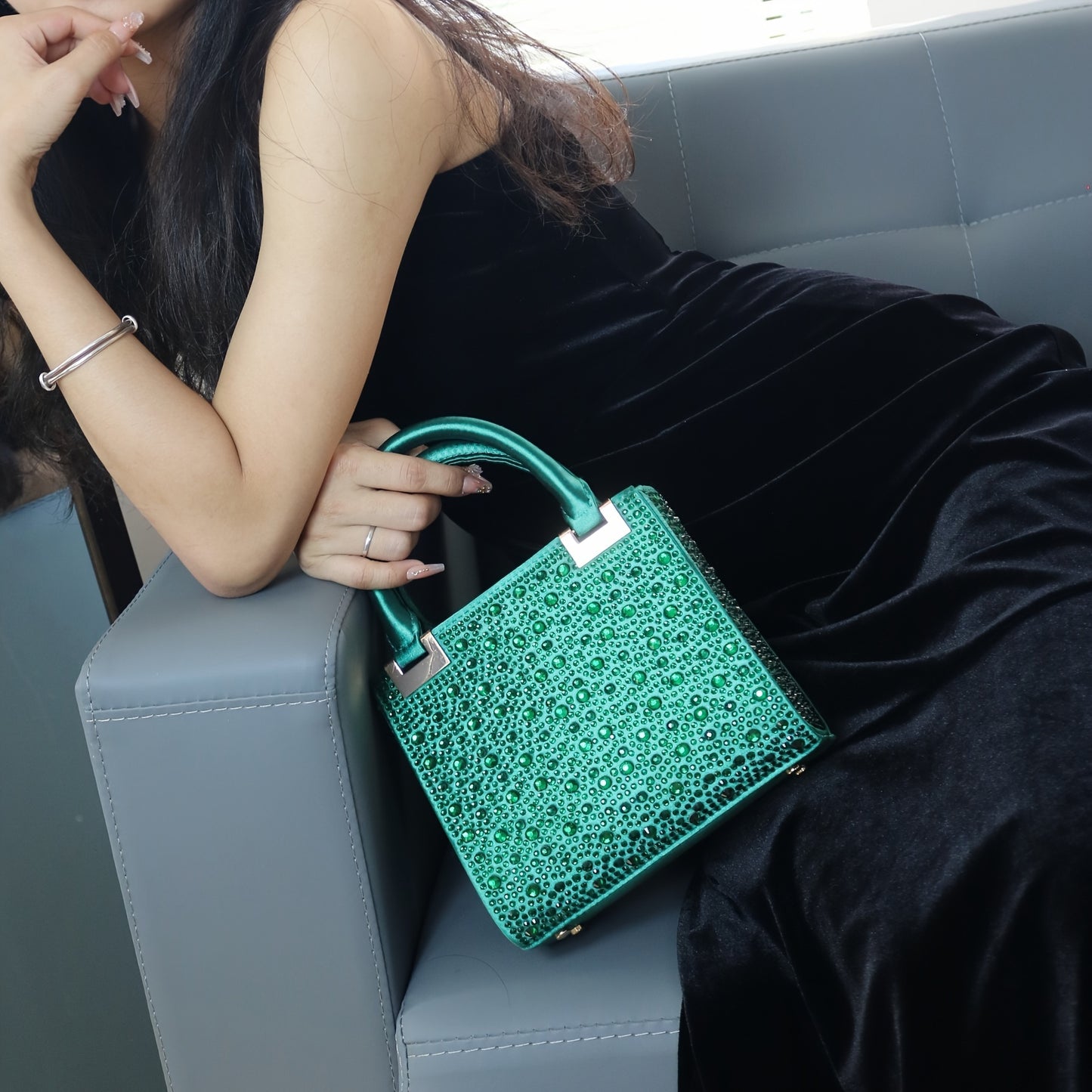 [Trending] Elegant Rhinestone Square Evening Clutch - Perfect for Weddings, Proms & Formal Events - Magenta with Polyester Lining