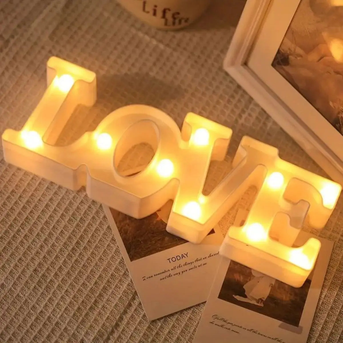 1pc LED Decorative Letter LOVE Wedding Birthday Decoration Light, Valentine's Day Festival Decoration Modeling Lamp