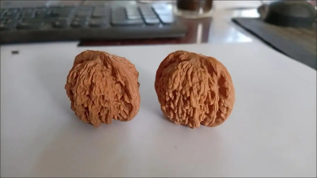 Palm Massage Chinese Walnuts A Pair Of Natural Wenwan Walnut Handball Health Care Grip Ball  Elderly Gift Massage Gadget