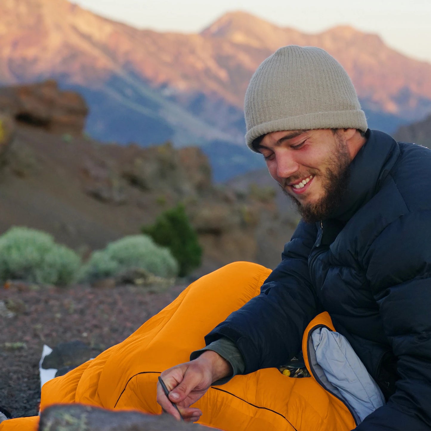 Tomshoo Ultralight Sleeping Bag for Adults 3 Season Outdoor Envelope Sleeping Bag for Camping Backpacking Travel Hiking Supplies