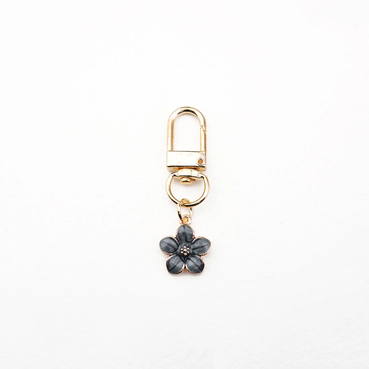 Lovely Smile Face Keychain Cute White Purple Yellow Pink Blue Black Enamel Metal Key Ring Bag Accessories For Women Ladies