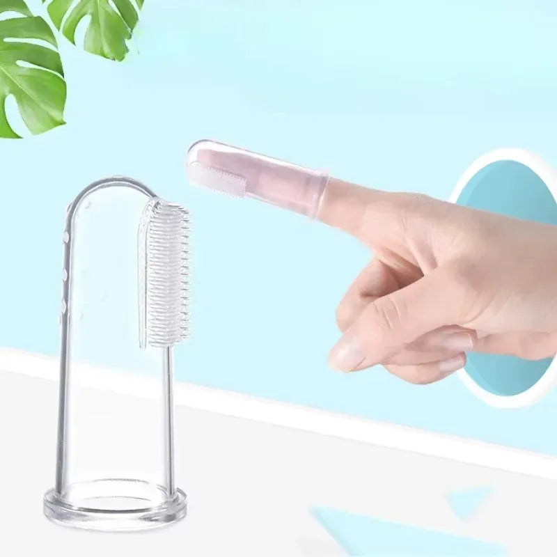 Hot Selling Soft Pet Finger Toothbrush Teddy Dog Brush Bad Breath Tartar Teeth Care Dog Cat Cleaning Supplies Soft Tooth Brush