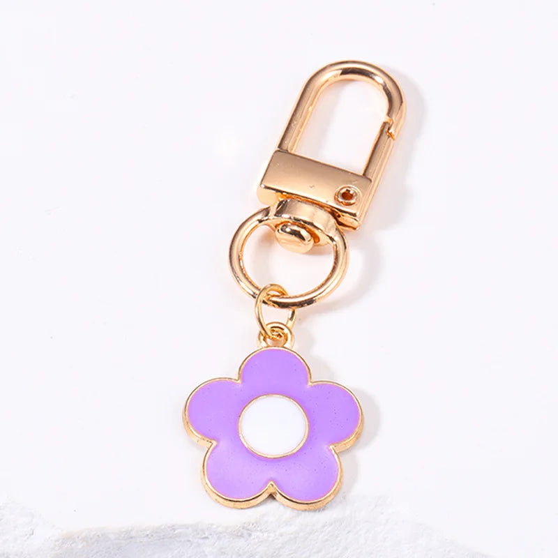 Lovely Smile Face Keychain Cute White Purple Yellow Pink Blue Black Enamel Metal Key Ring Bag Accessories For Women Ladies