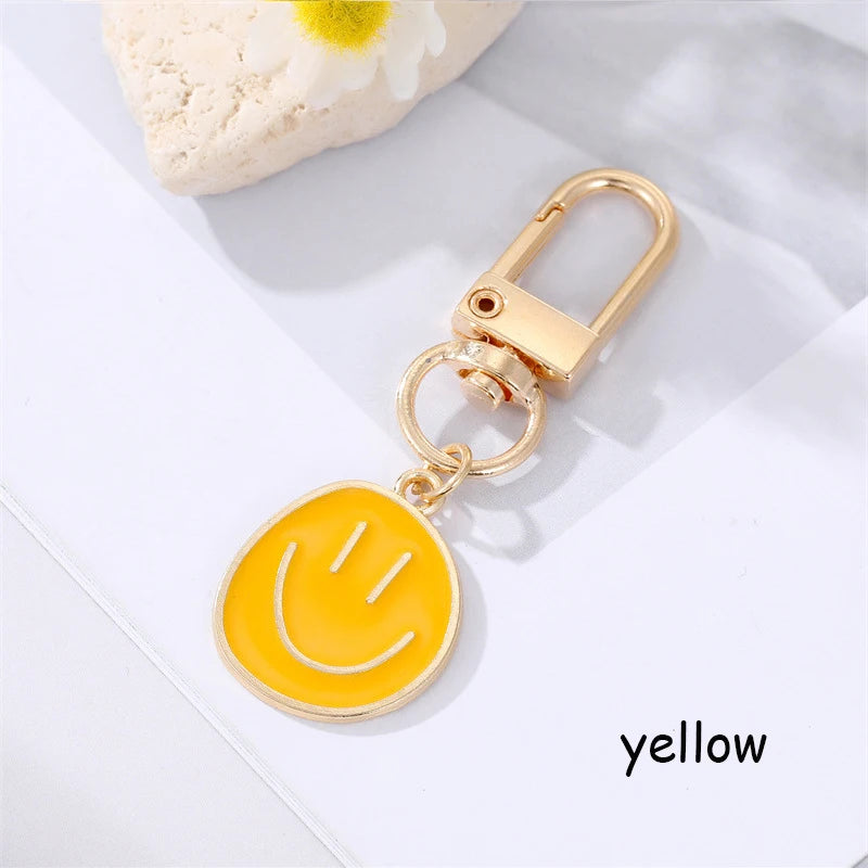 Lovely Smile Face Keychain Cute White Purple Yellow Pink Blue Black Enamel Metal Key Ring Bag Accessories For Women Ladies
