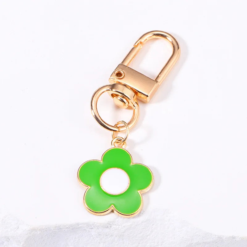 Lovely Smile Face Keychain Cute White Purple Yellow Pink Blue Black Enamel Metal Key Ring Bag Accessories For Women Ladies