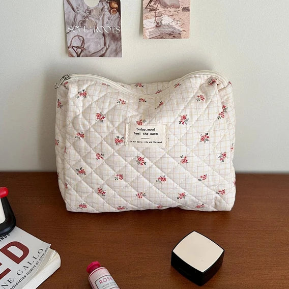 Large Capacity Women's Cosmetic Bags Cases Casual Ladies Small Storage Bag with Zipper Female Travel Clutch Bag Small Handbags