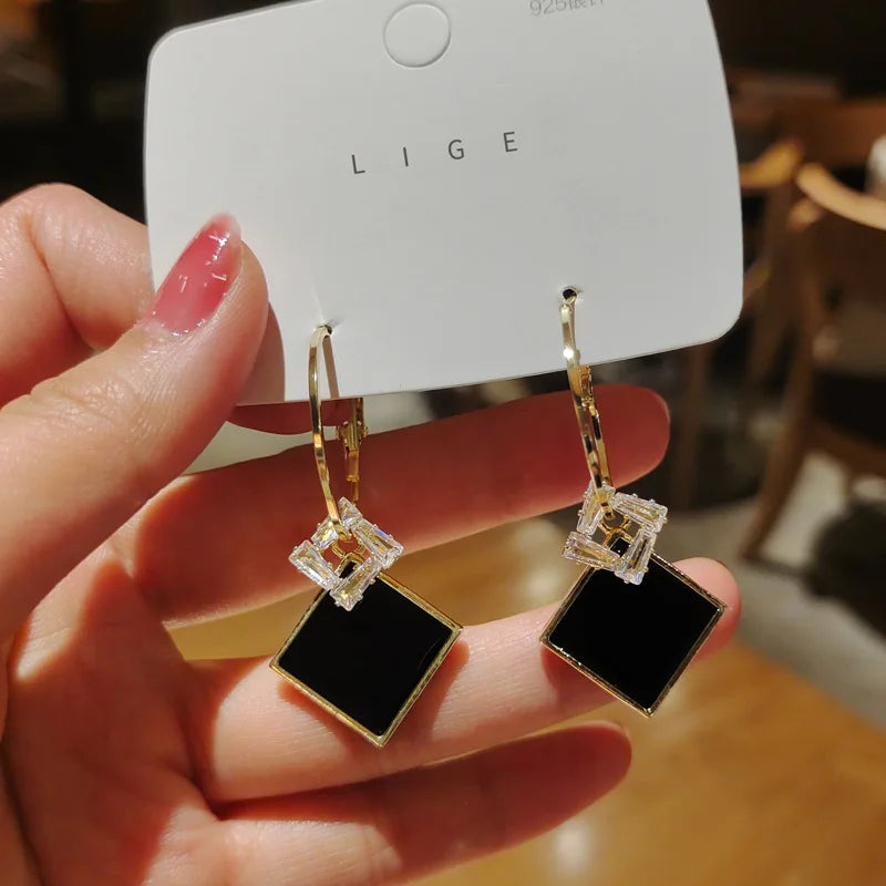 Fashion Trend Unique Design Elegant Exquisite Light Luxury Rhombus Zircon Earrings Female Jewelry Party Premium Gift Wholesale