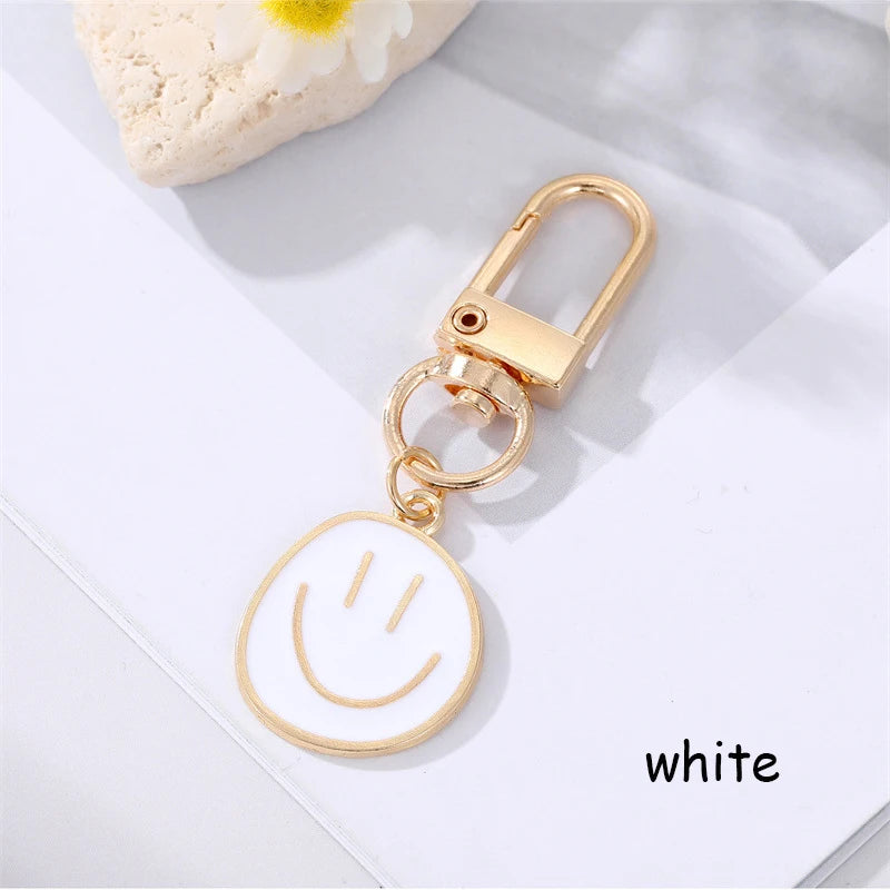 Lovely Smile Face Keychain Cute White Purple Yellow Pink Blue Black Enamel Metal Key Ring Bag Accessories For Women Ladies