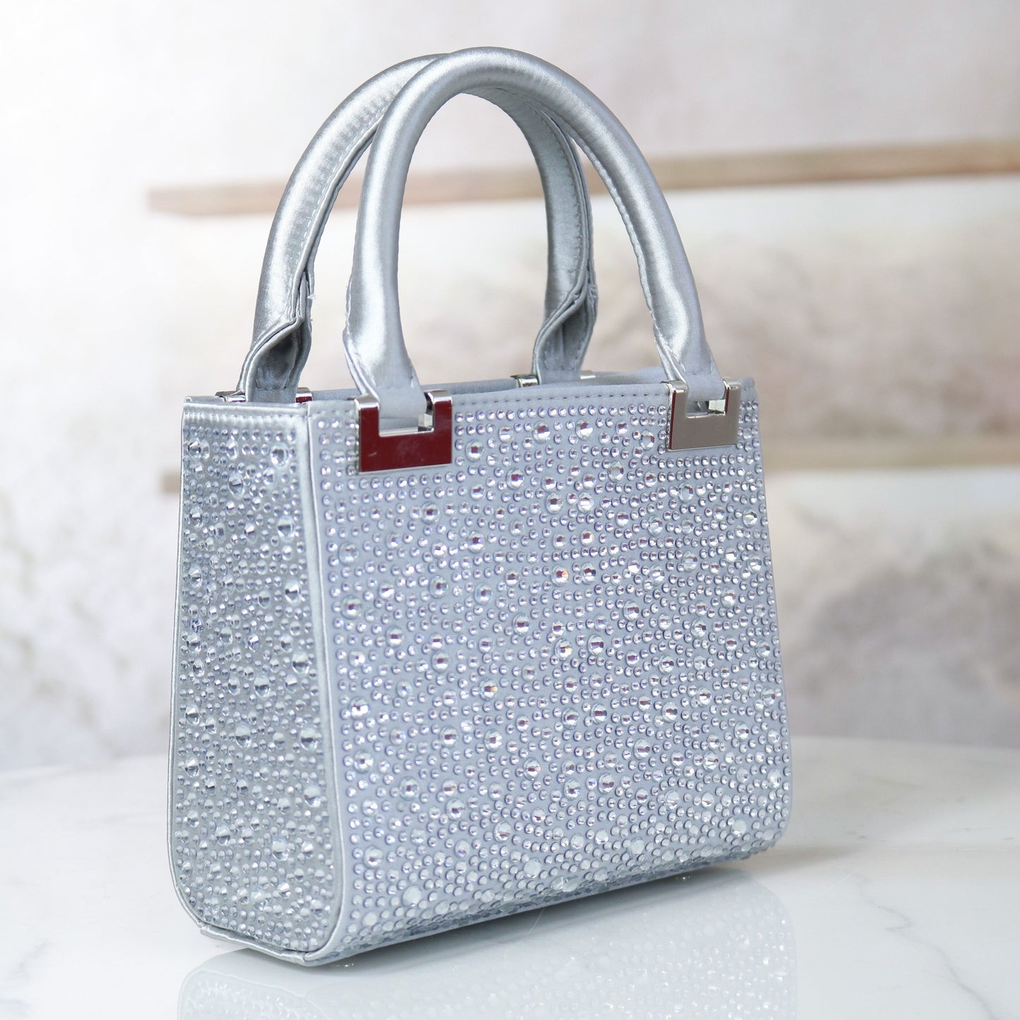 [Trending] Elegant Rhinestone Square Evening Clutch - Perfect for Weddings, Proms & Formal Events - Magenta with Polyester Lining